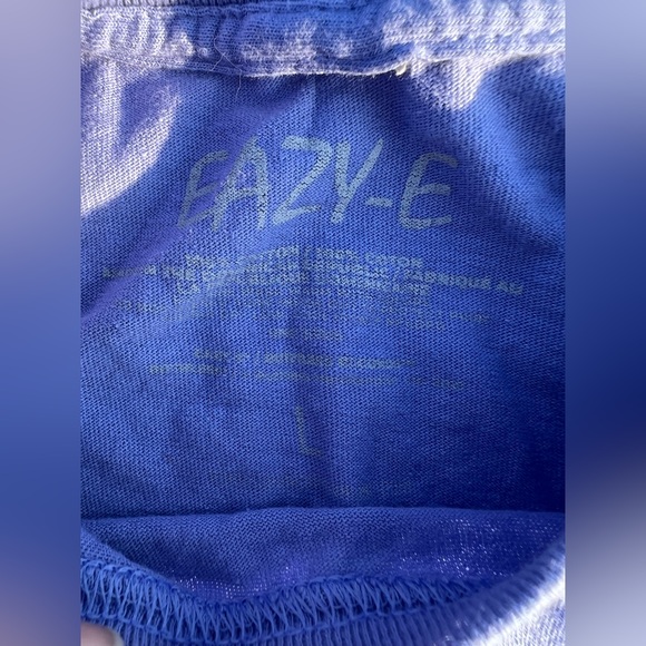 L Easy E purple graphic tee short sleeve pre owned - Picture 5 of 5